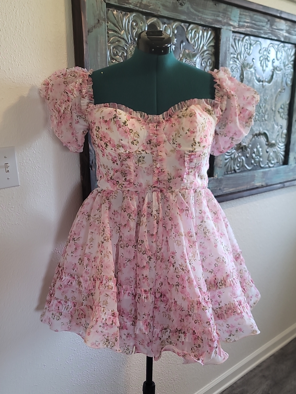 Francesca's Pink and White Floral Dress